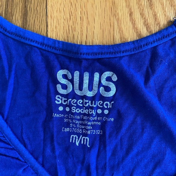 Two Tops - Picture 2 of 3